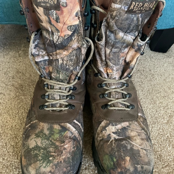 Like new redhead camo waterproof lace up boots main image 4